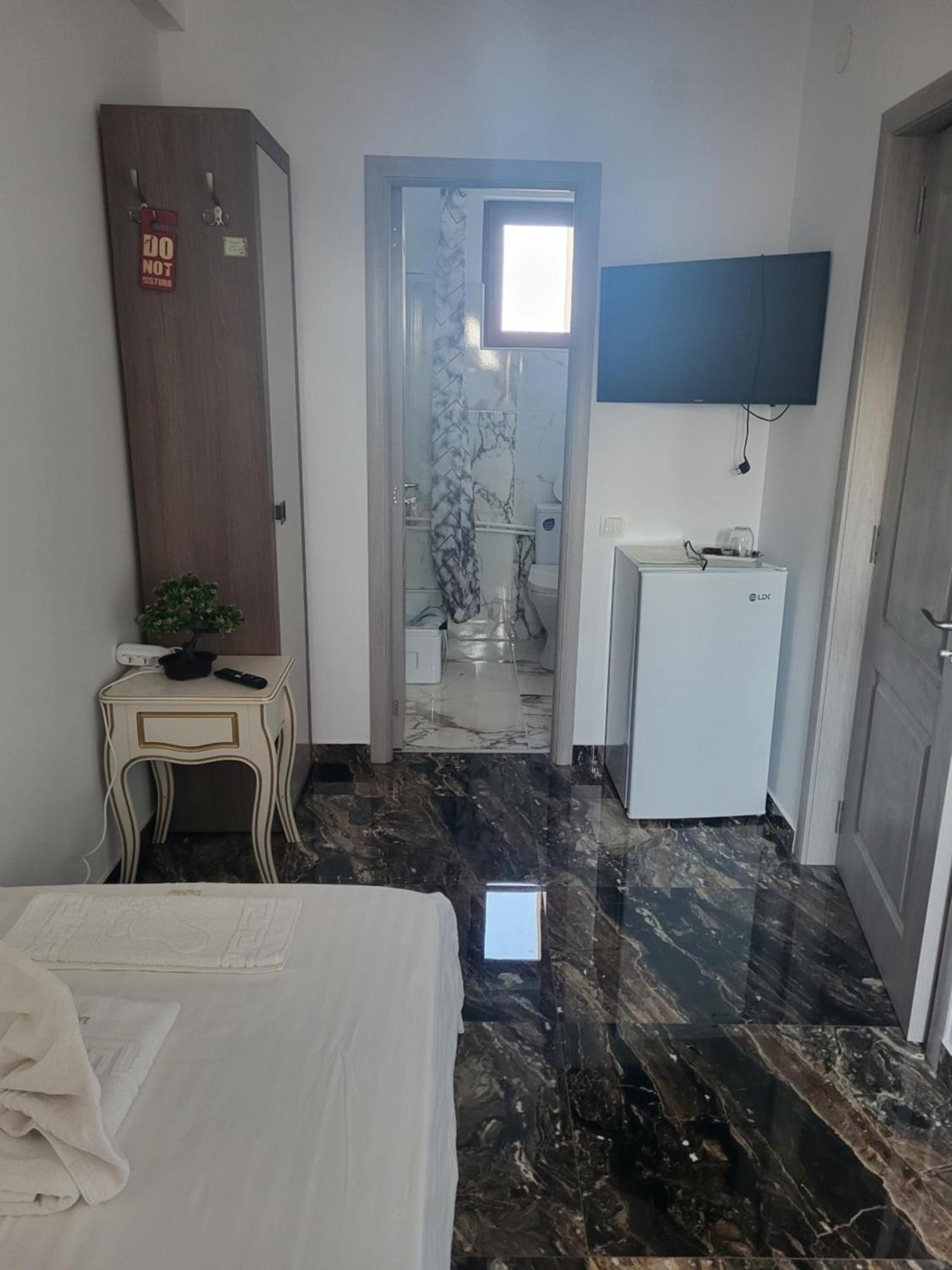 Hotel Damar Costinesti Exterior photo