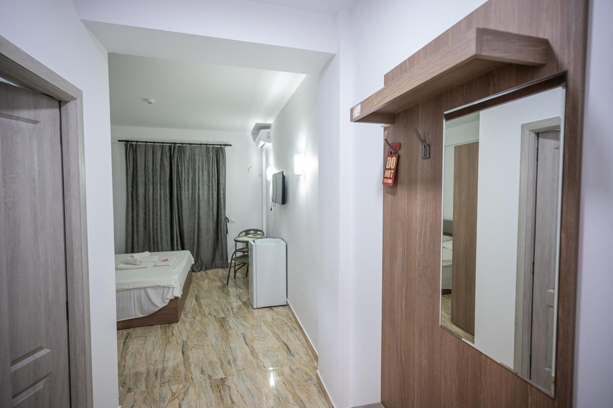 Hotel Damar Costinesti Exterior photo